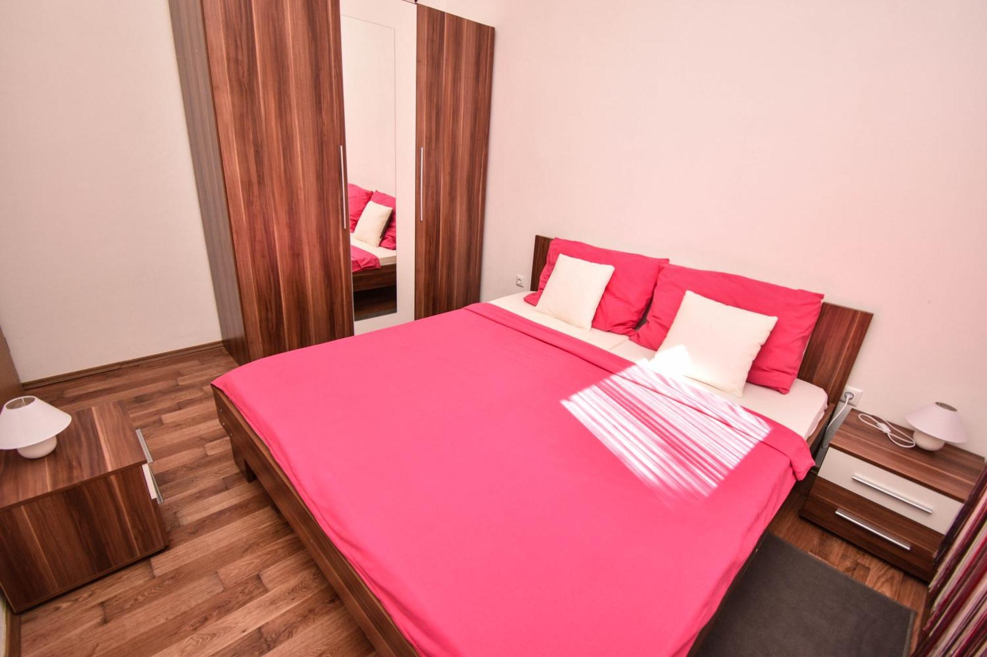 Apartmani Lukic Vir Buitenkant foto