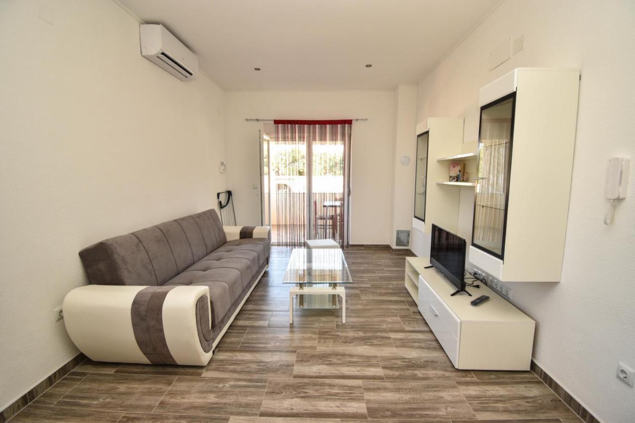Apartmani Lukic Vir Buitenkant foto